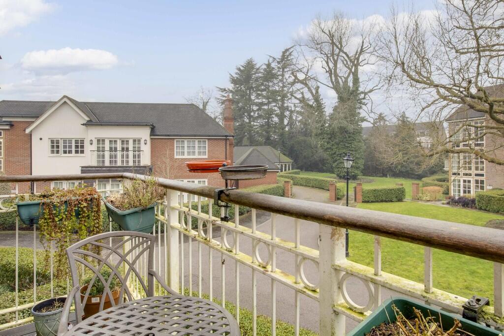 12D The Meadowfie...