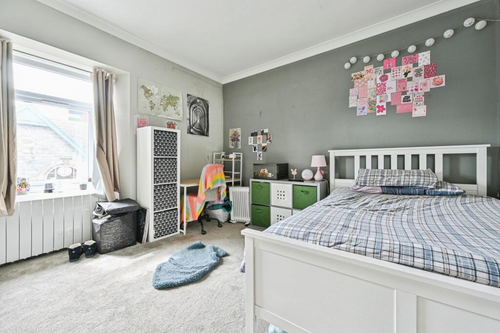 Bedroom 3/Office