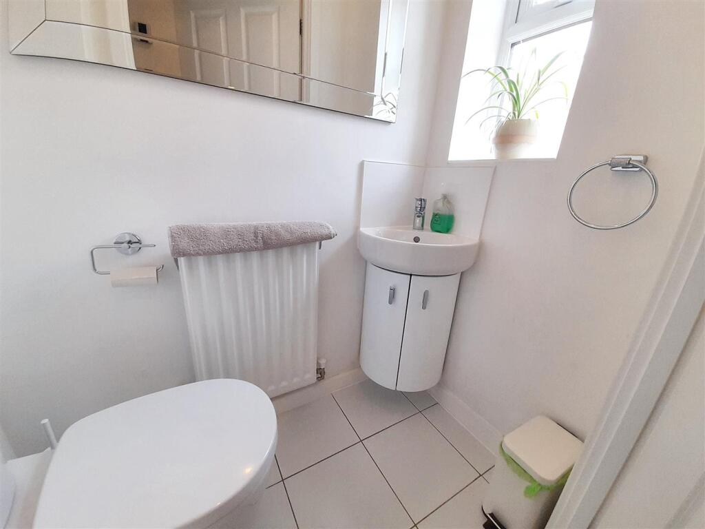 Cloakroom new.jpg
