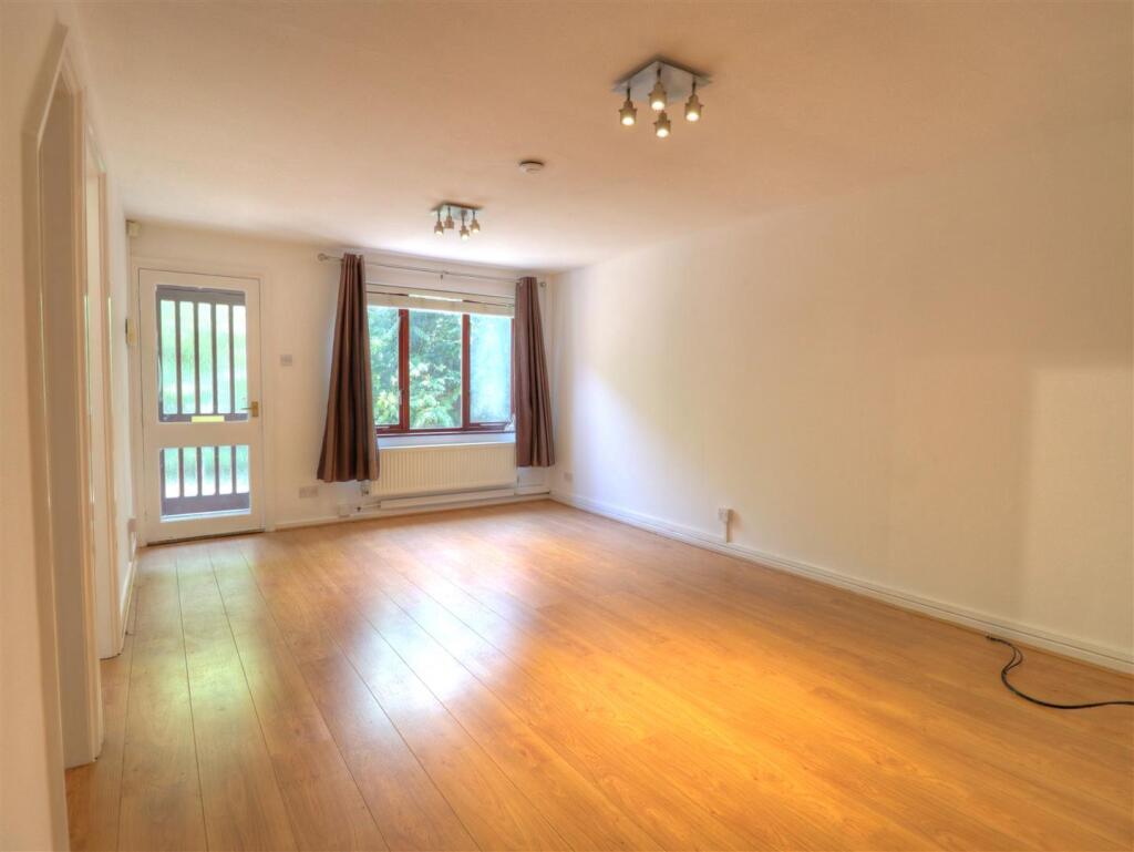 Living dining room