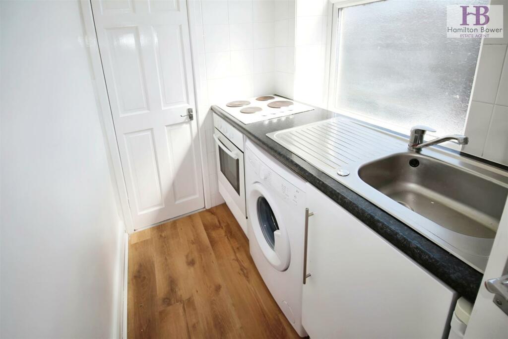 80f0c5bd-Leeds 20Road 20Ilkley 206.jpg