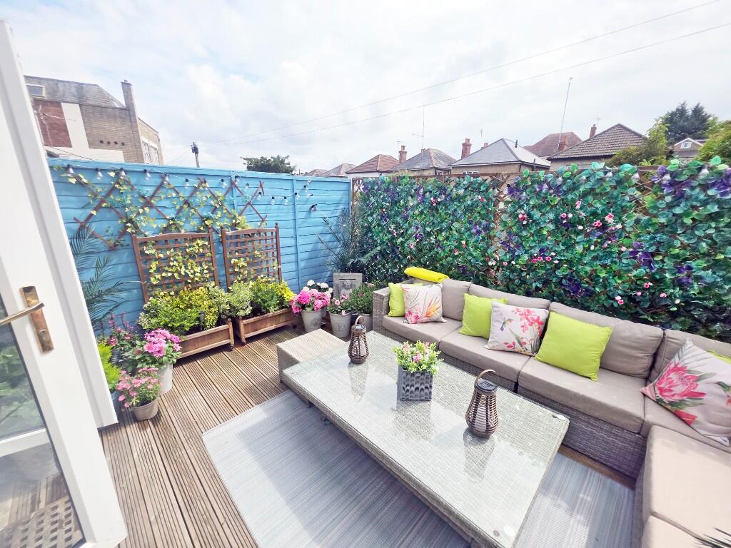 Southerly Sun Terrce