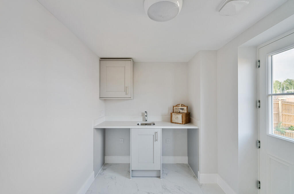 1297030-23-6830bb...