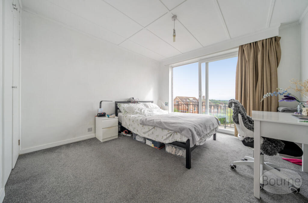 1c8de722-2893-46a...