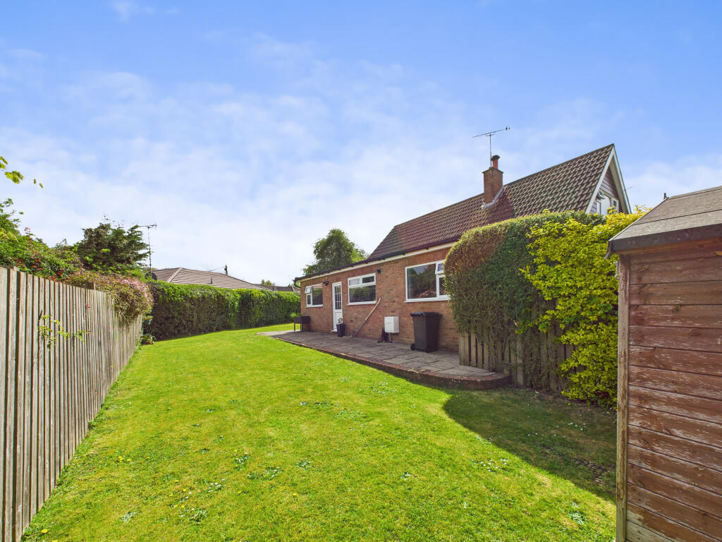 CAM02909G0-PR0386-STILL023