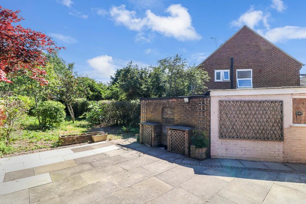 Outbuilding