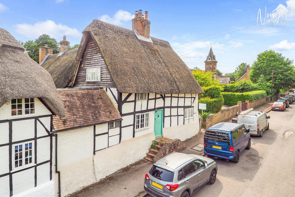 Ph37_6049592 - Co...