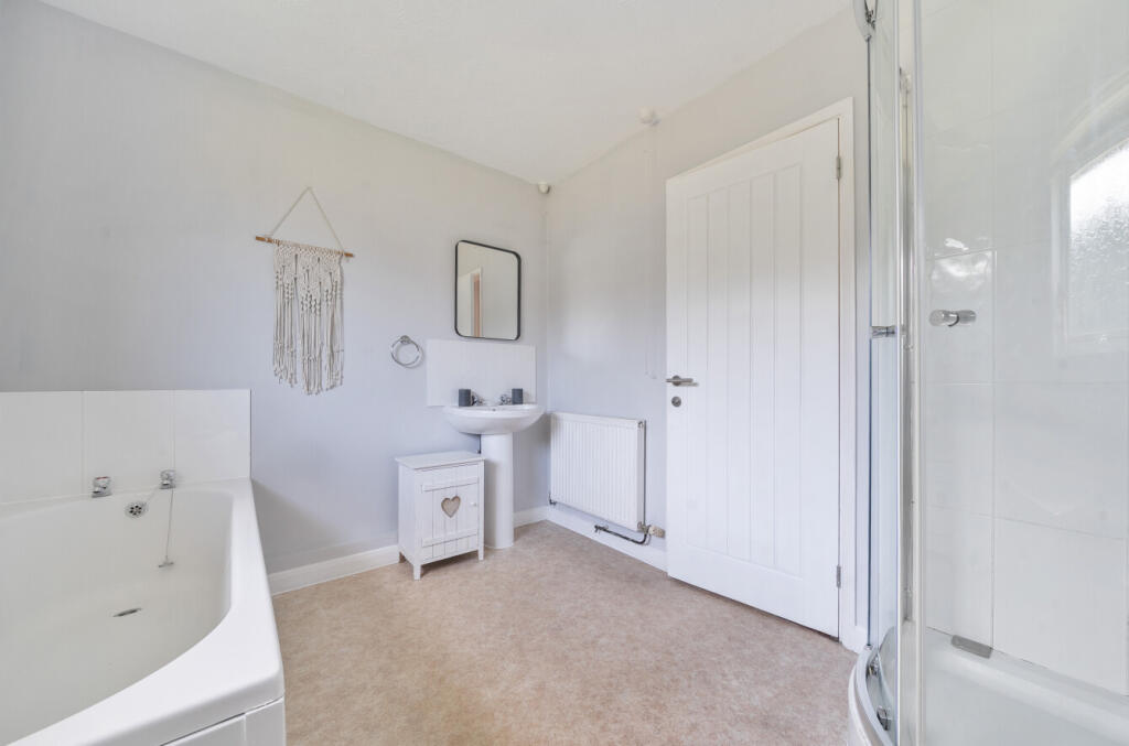 1342785-6-68ad9cb...