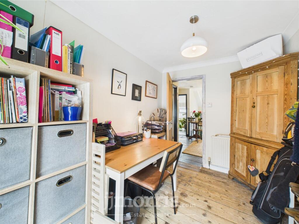 Office/Bedroom 2