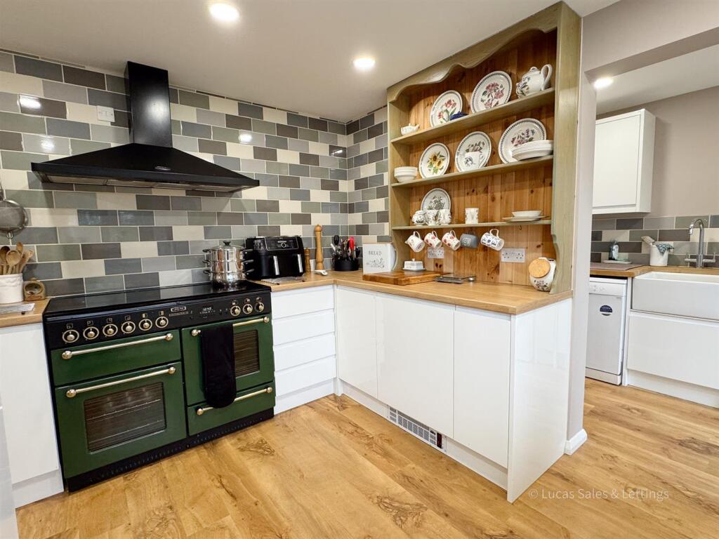 22 Beauly Ct Kettering-12.jpg