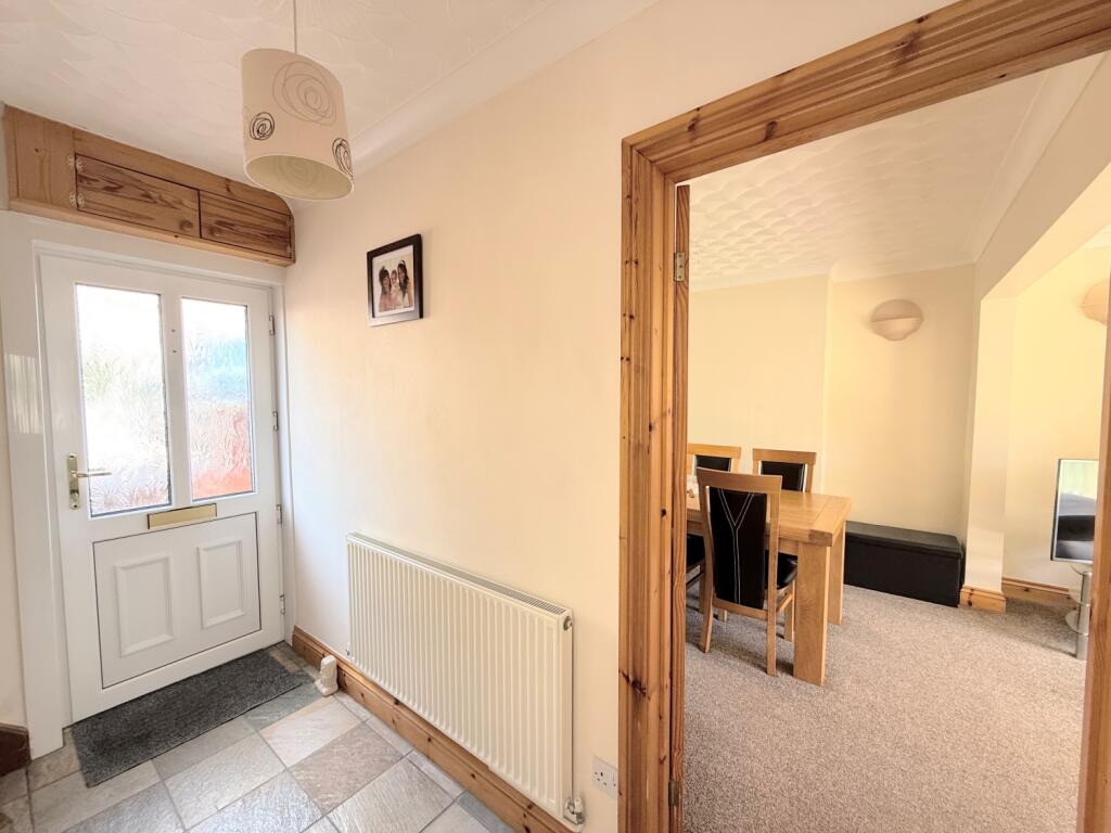 4290C6BE-69C6-4ECC-B51B-1E420CCC0BEC