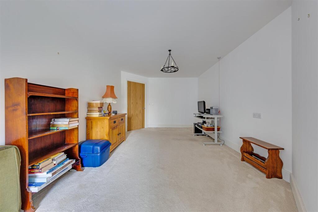 10-fe79PFMCS - 29 The Clockhouse-28.jpg