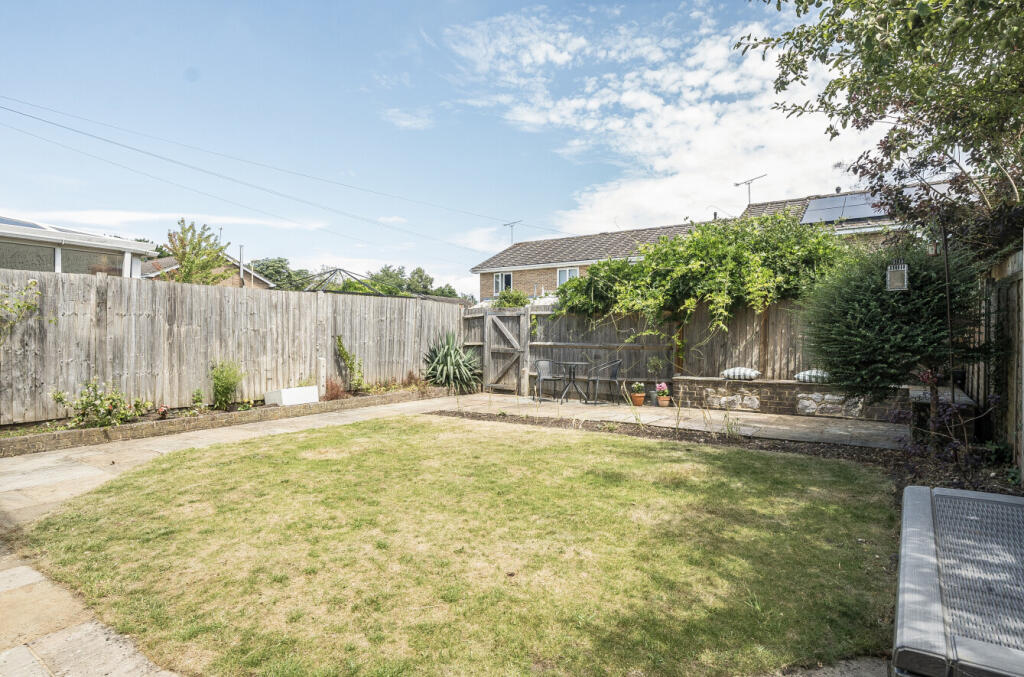 1318371-7-6863cd8...