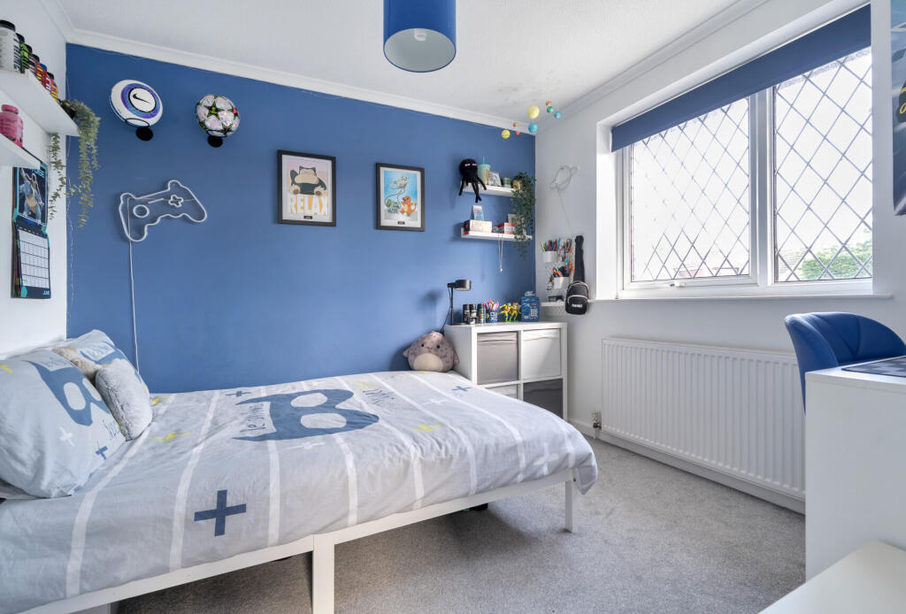 1313485-22-685999...