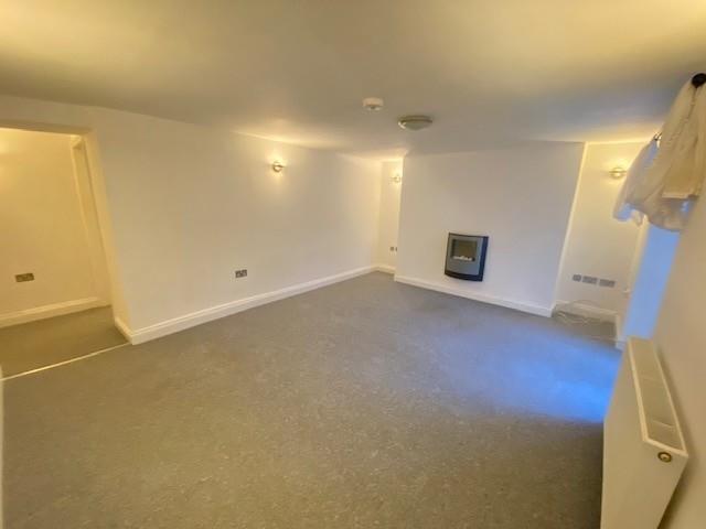 flat 1 20 connaught...jpg