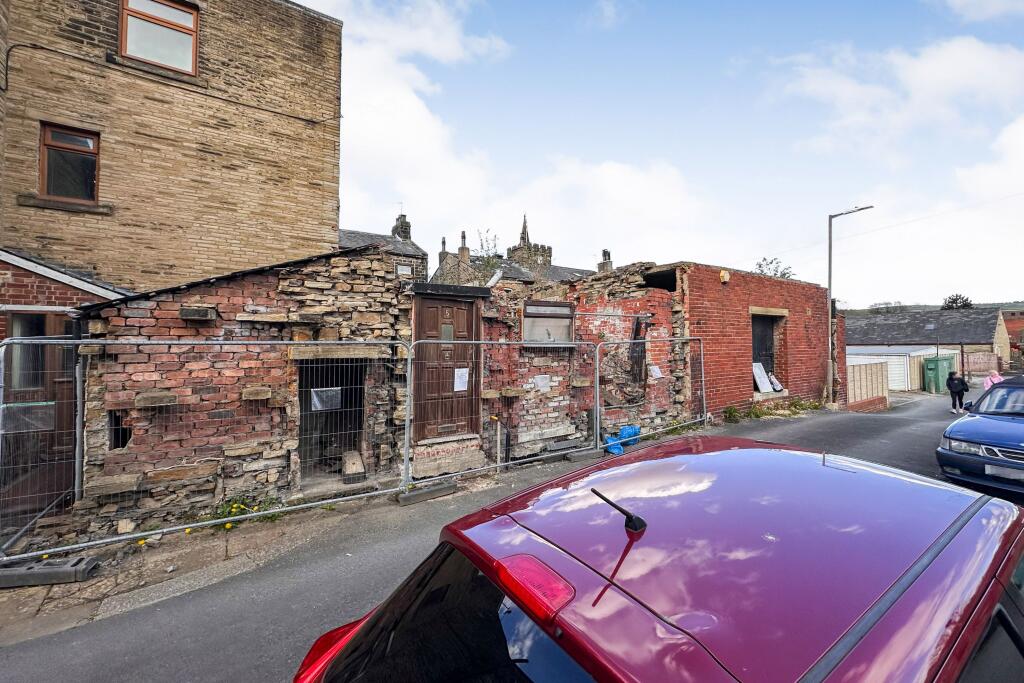 5 Back George Street, Mytholmroyd, Hebden Bridge, HX7 5DT