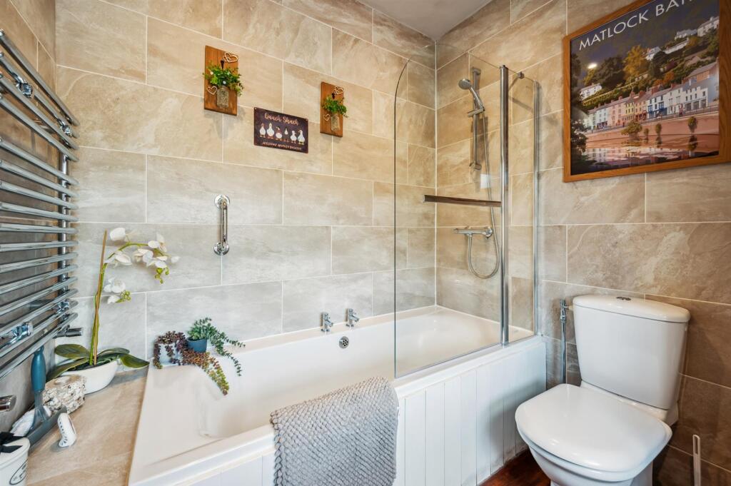 Saxton Mee Waters Edge -0017.jpg