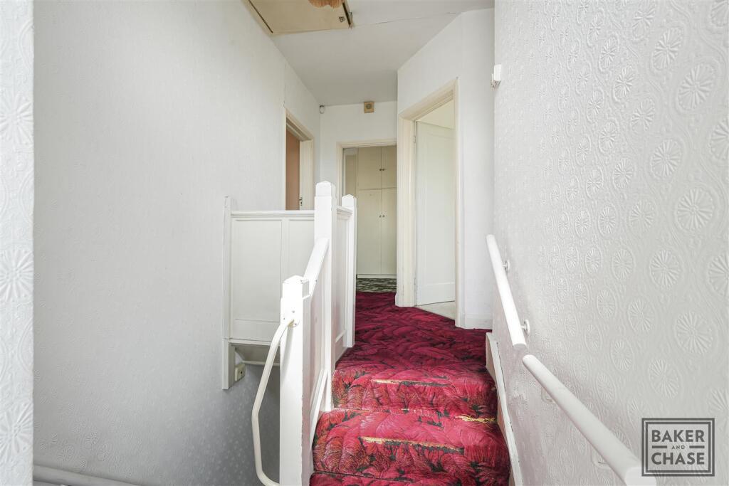 Split level first floor landing