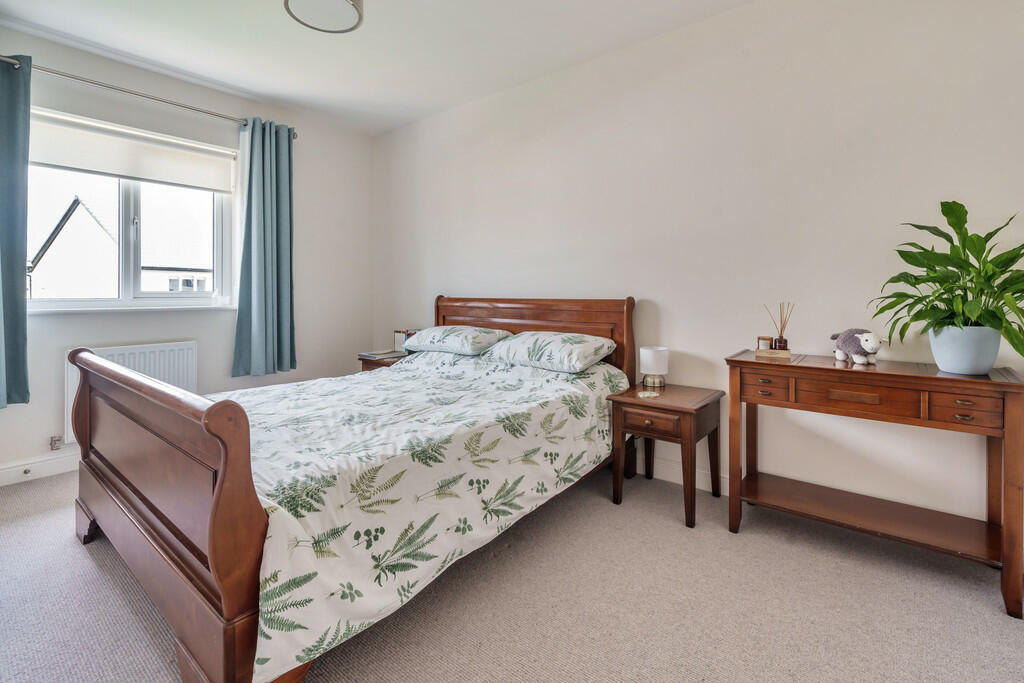 Bedroom 2 with en...