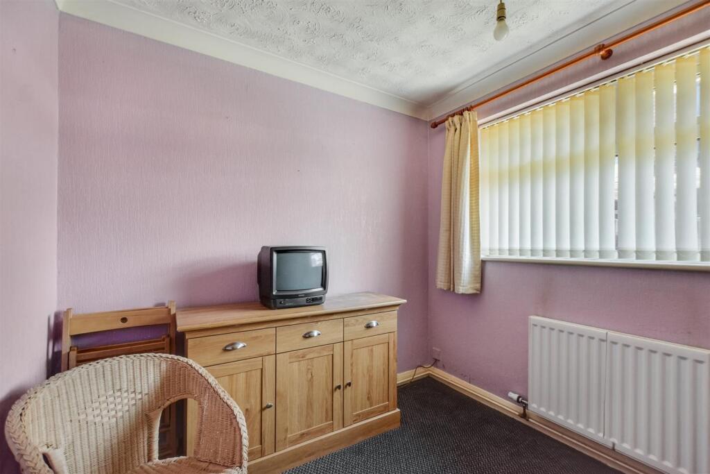 Bedroom 3_1.jpeg