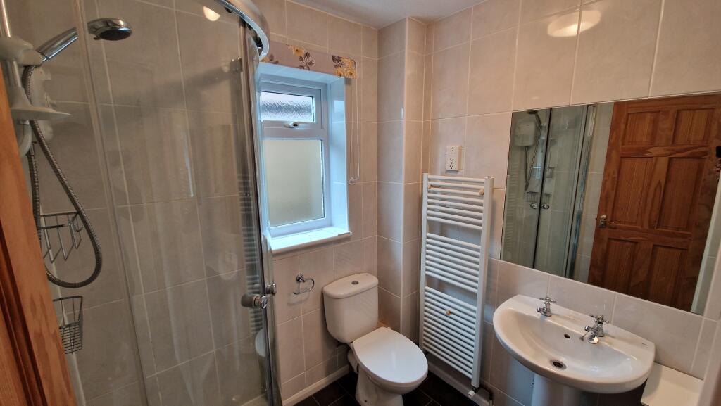 Ensuite Bathroom