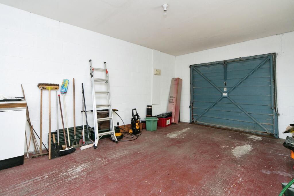 Integral Garage