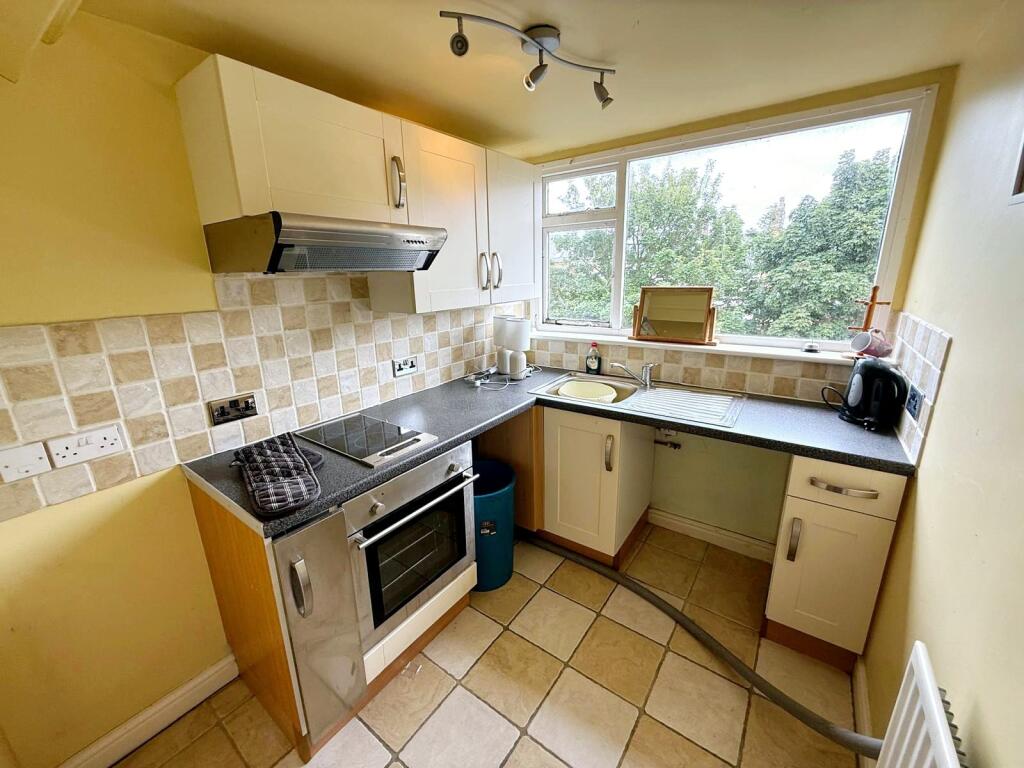 b2d77253-ddad-4e59-818c-01a11c915a9d