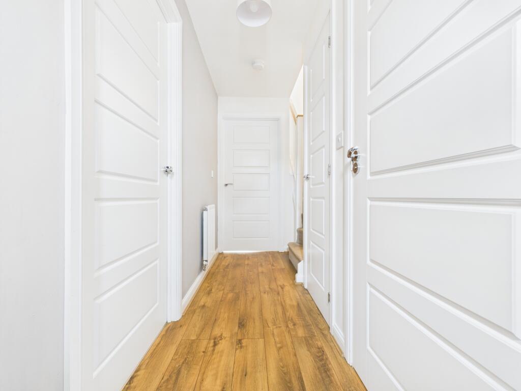 CAM03729G0-PR0154-STILL003