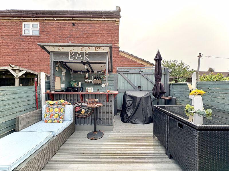 DECKING AREA/BAR AREA