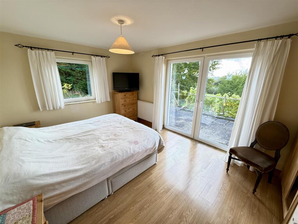 GROUND FLOOR BEDROOM