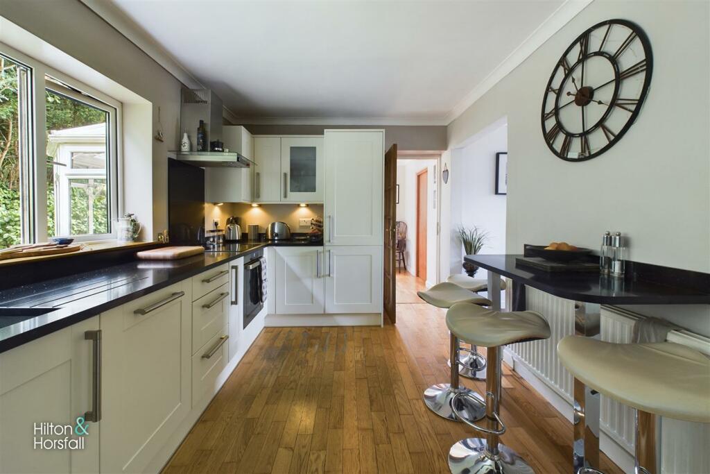 Wallhurst Close