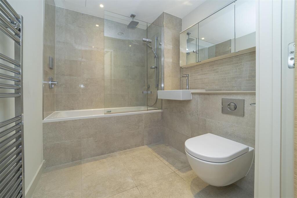 Bathroom     .jpg