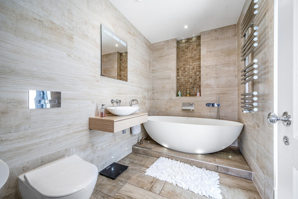 Spa-like en suite