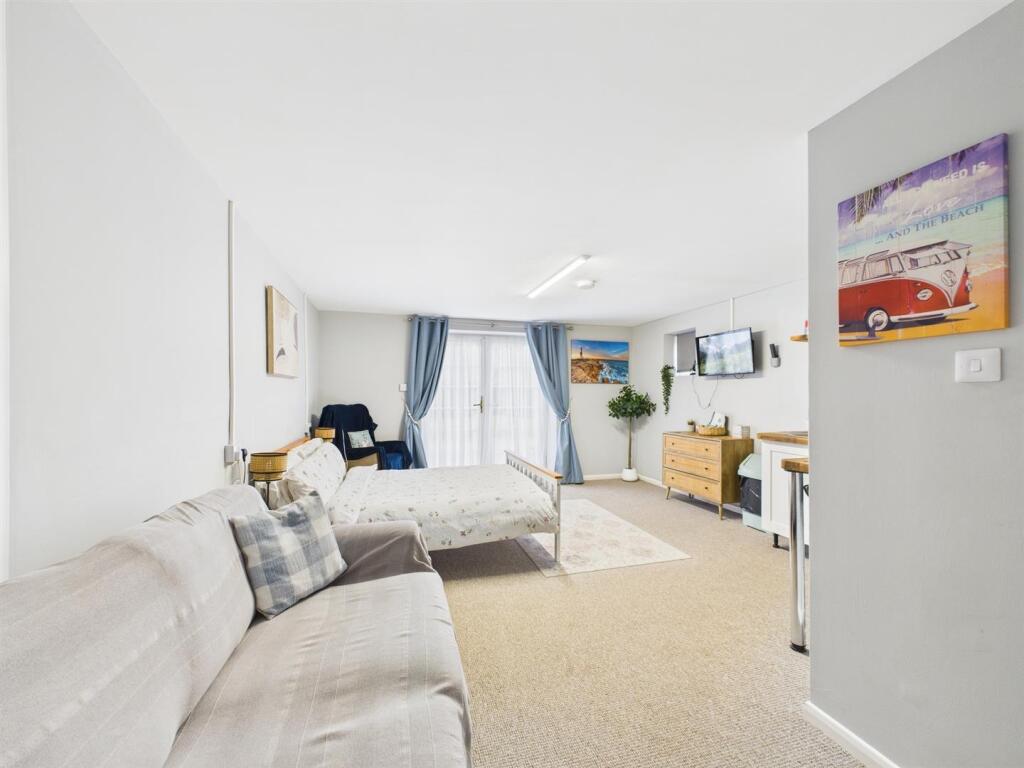 Self Contained Annex/Holiday Let