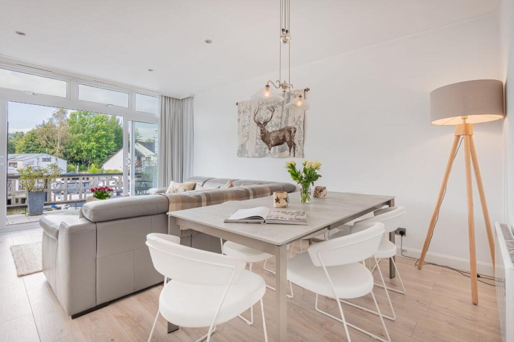 Dining/Living