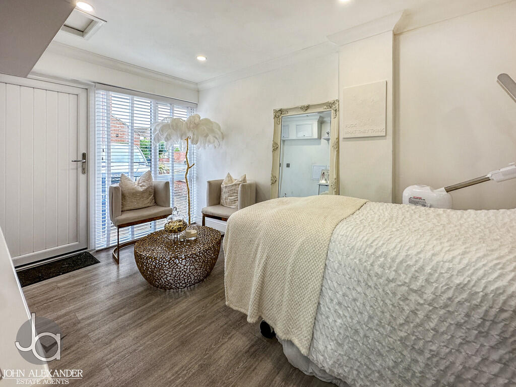 20250603_14570248...