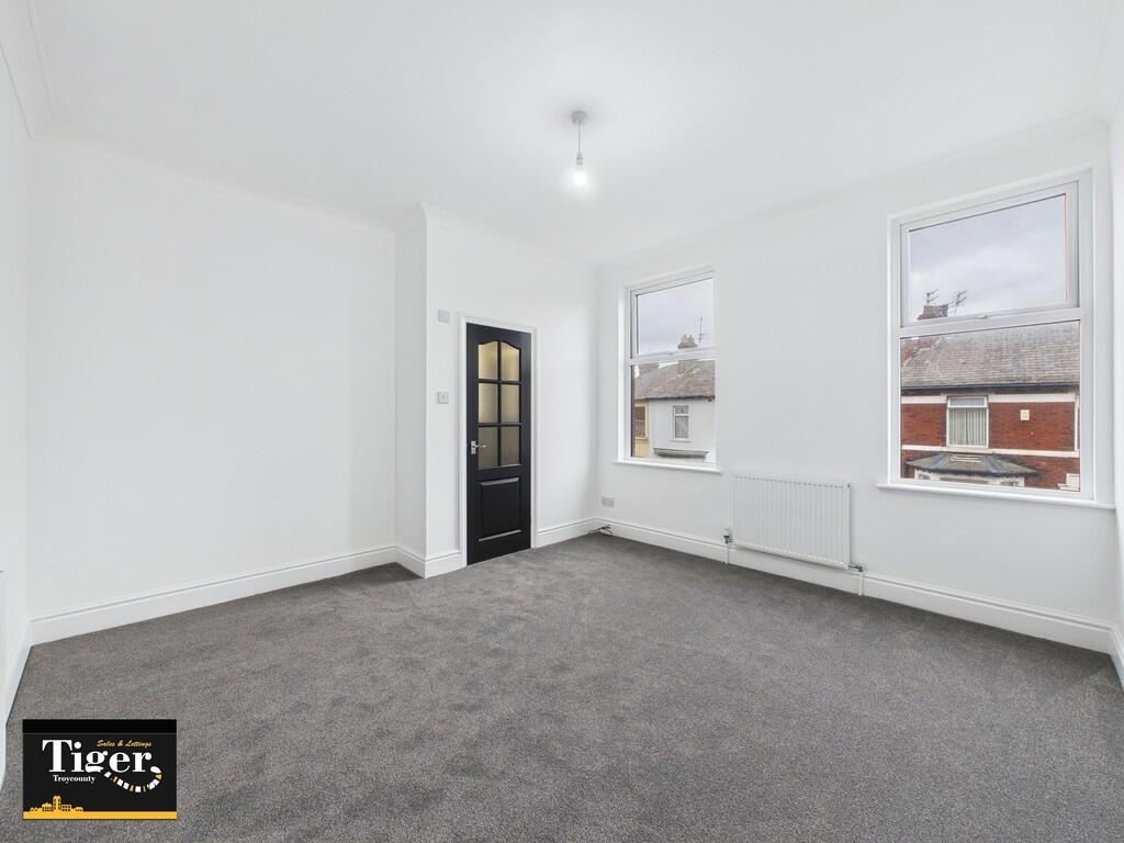 CAM03440G0-PR0402...