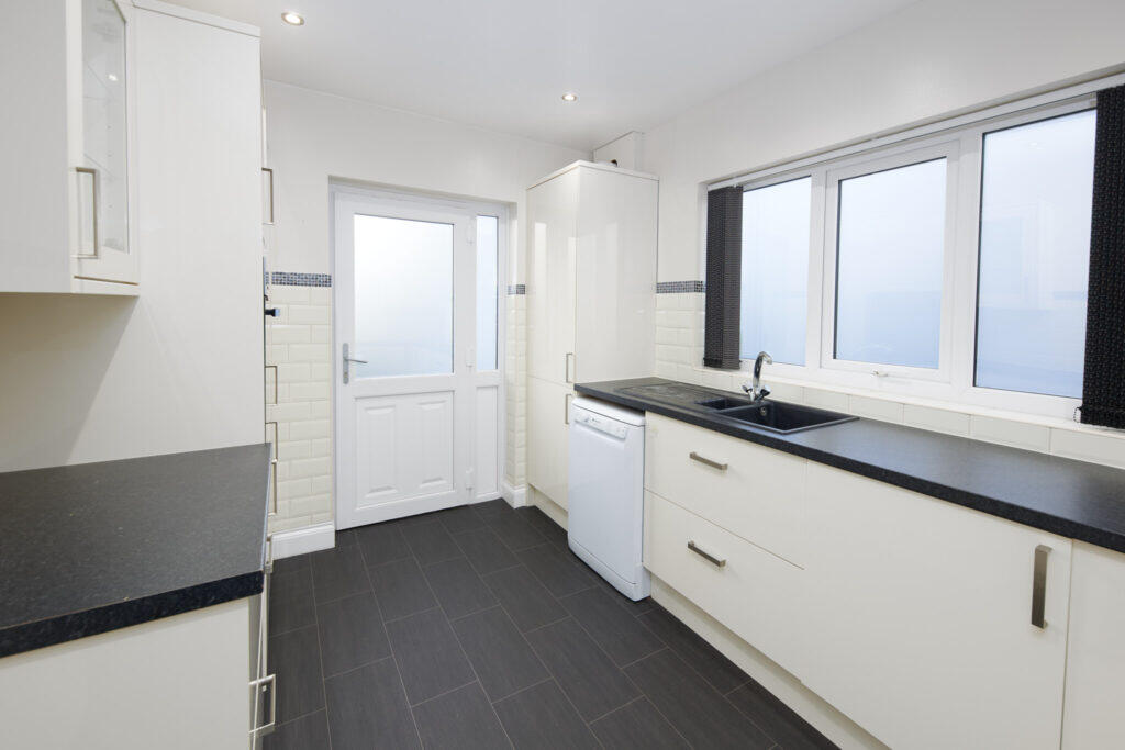 Carlton Kitchen