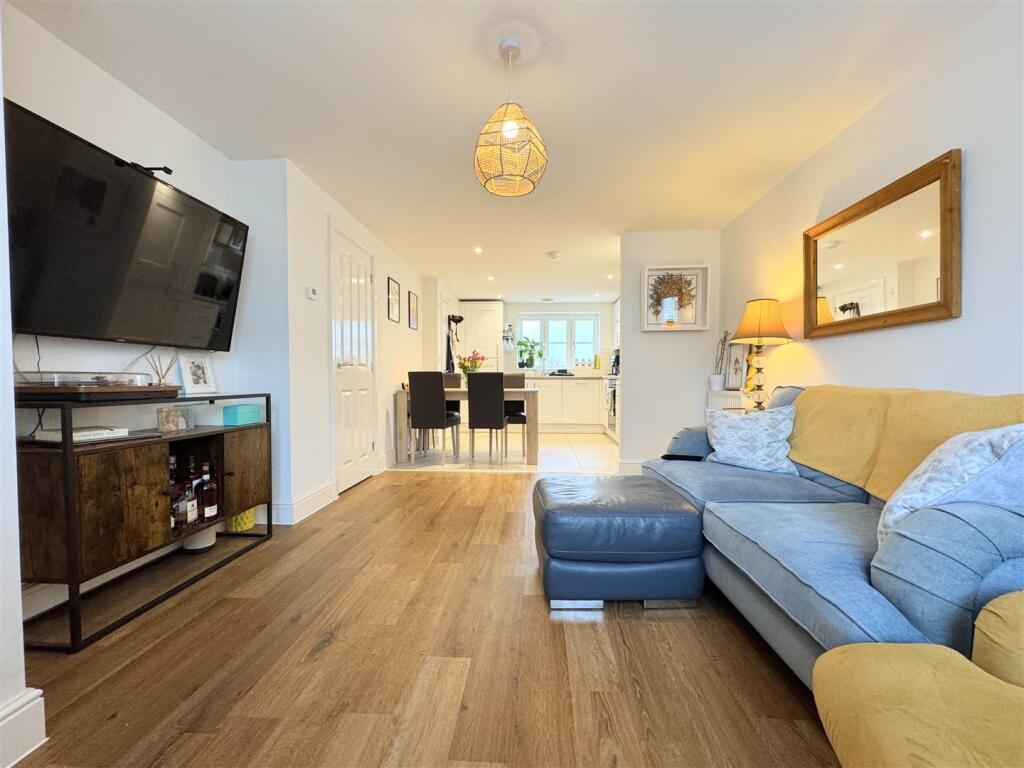 Lounge Area