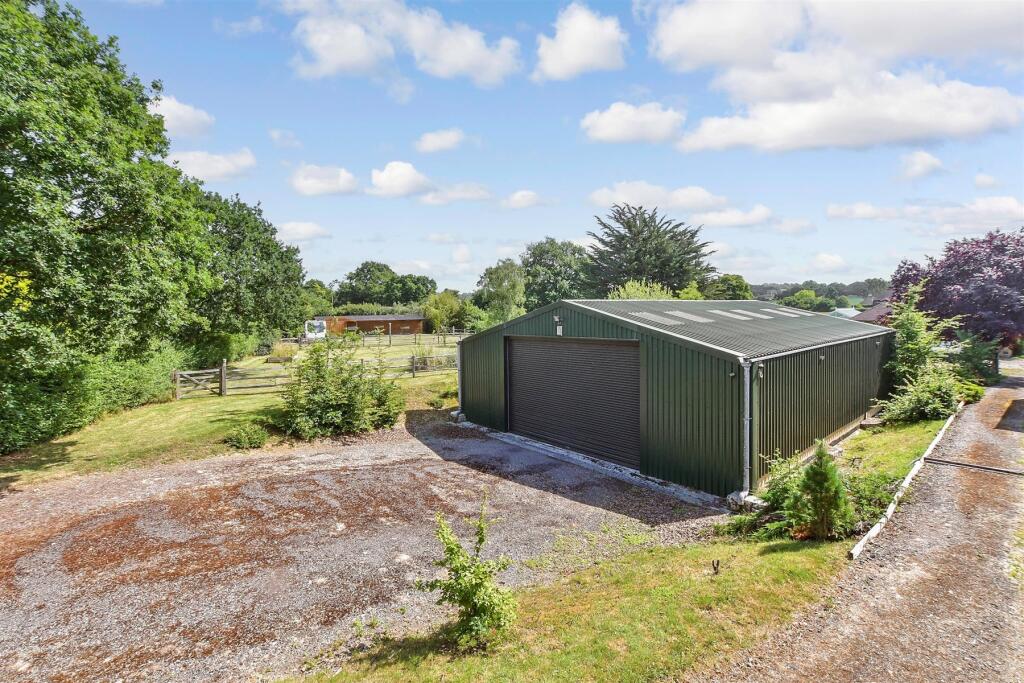 Workshop/Outbuildings