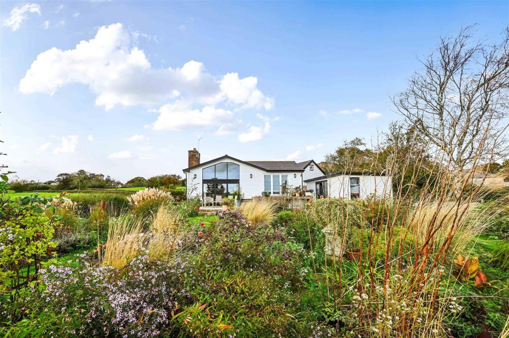 LIDHAM COTTAGE - TN354LY (37).jpg