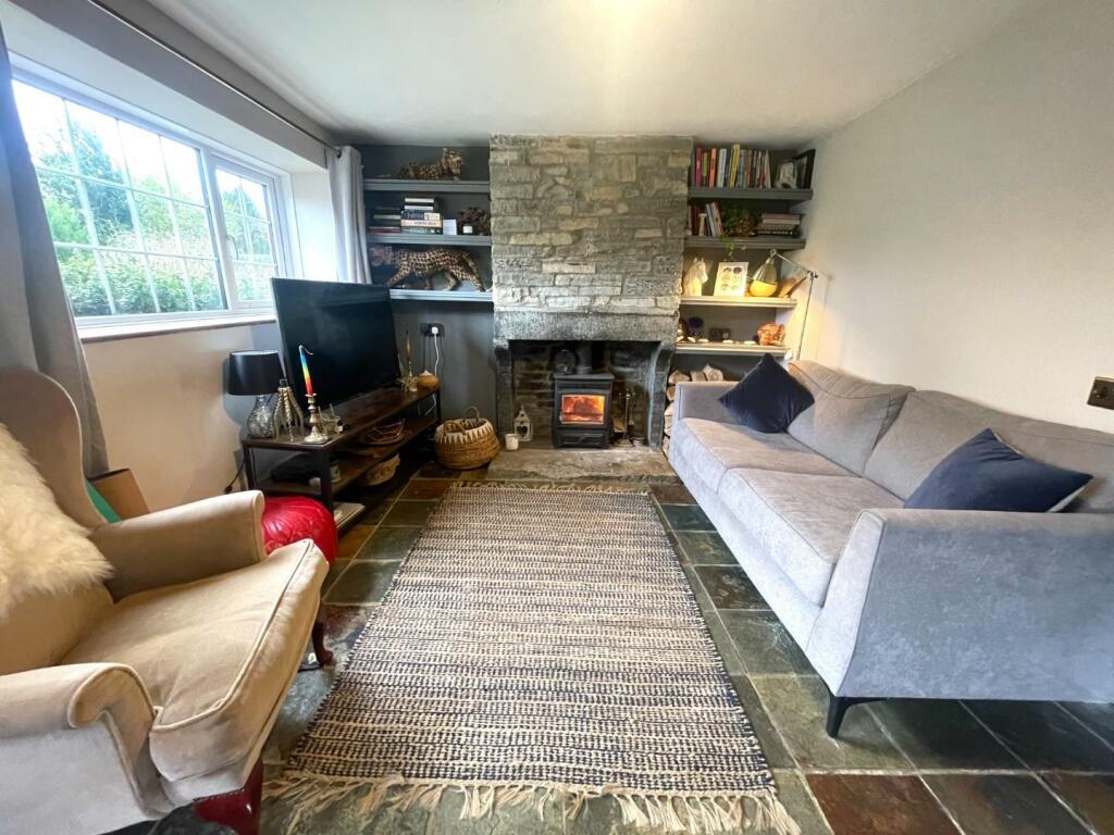 Living Room.JPG