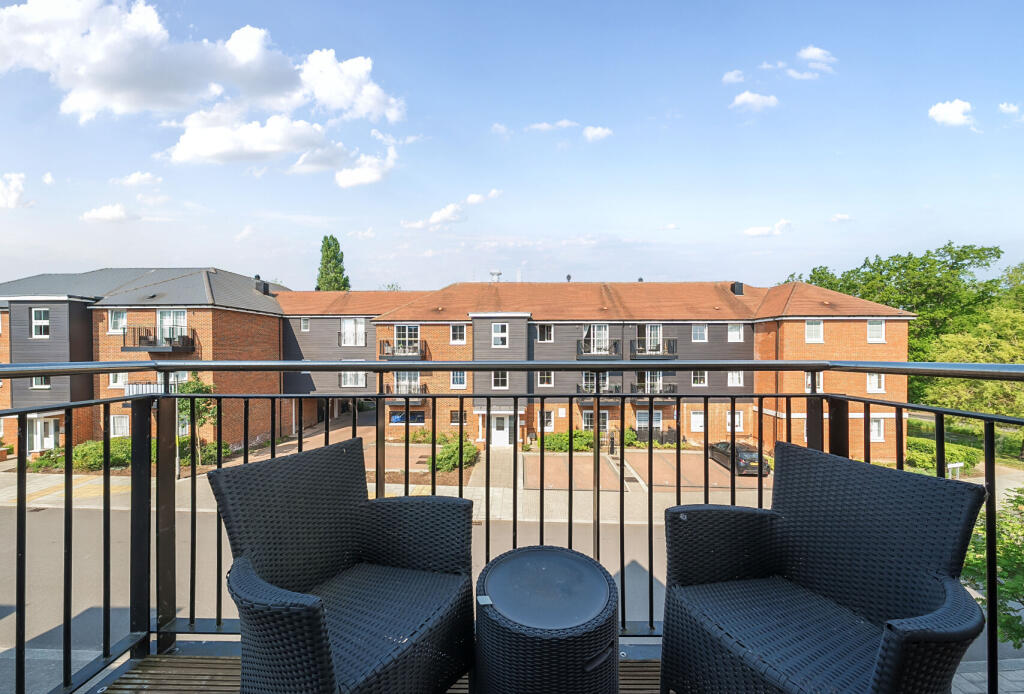 48-682324f129621-...