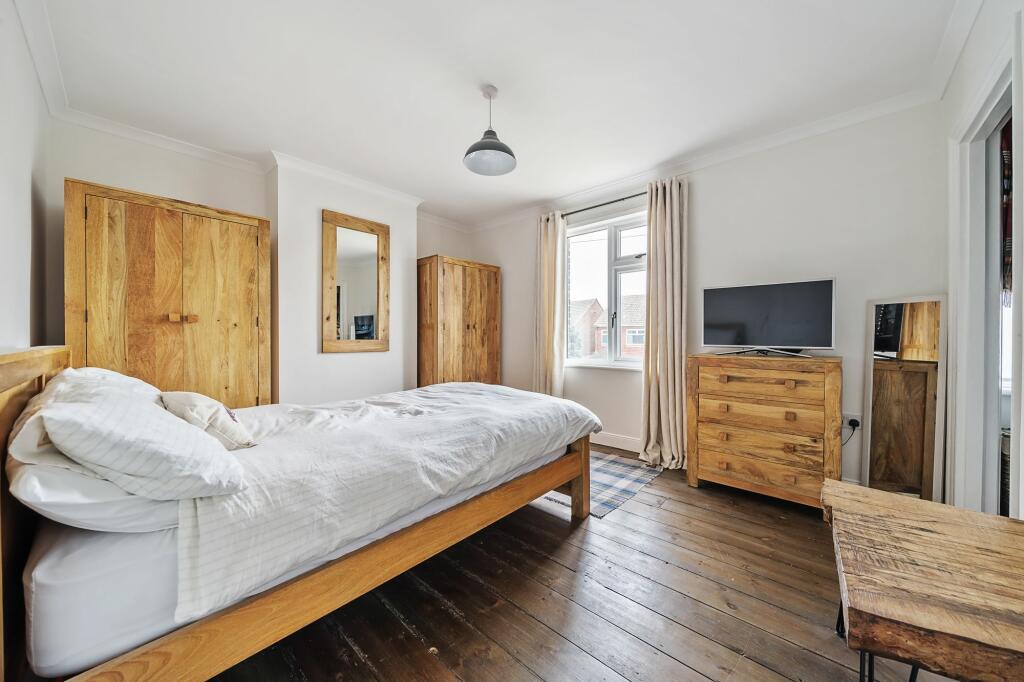 Bedroom One (2)