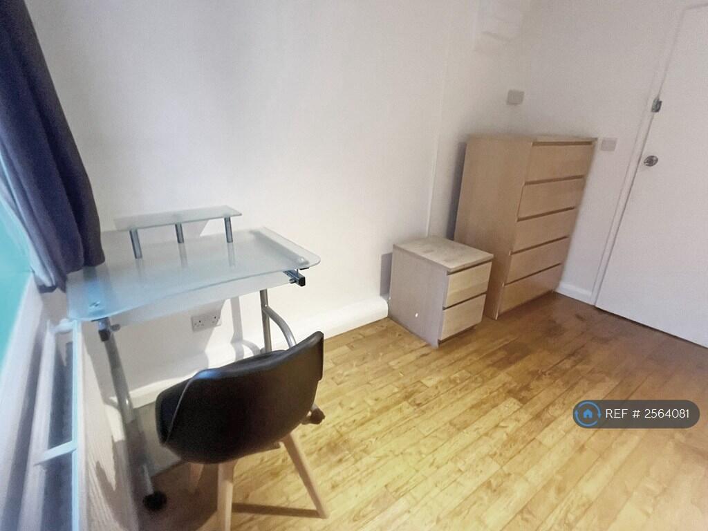 Double Park Facing  - Double Bed