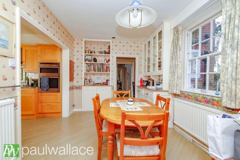 Kitchen / Breakfast Room