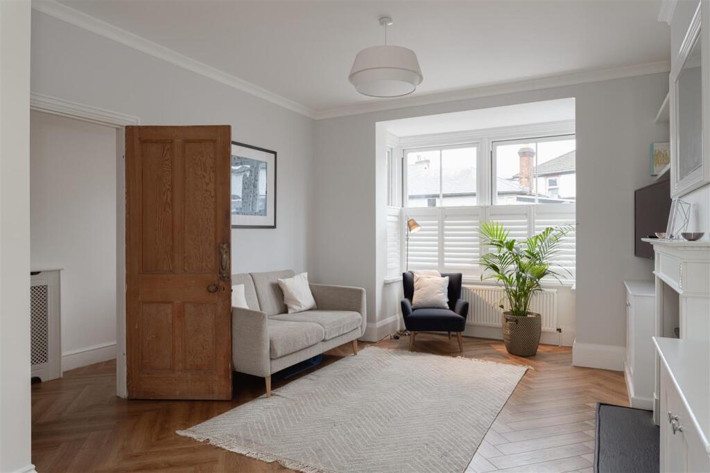 2 West Road, Reigate-6.jpg