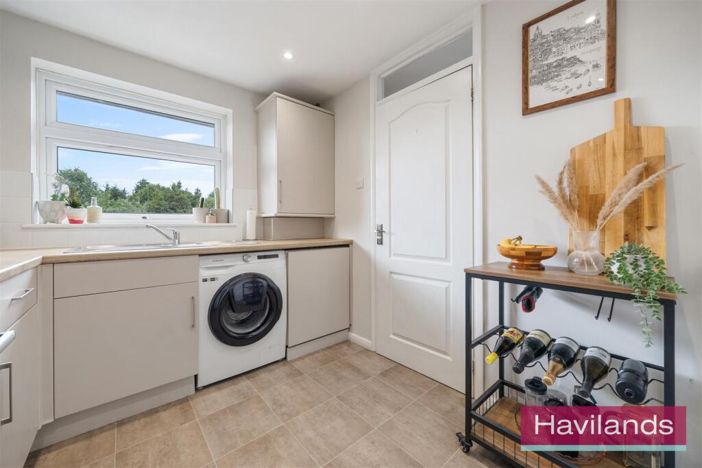 Framfield Court-10.jpg