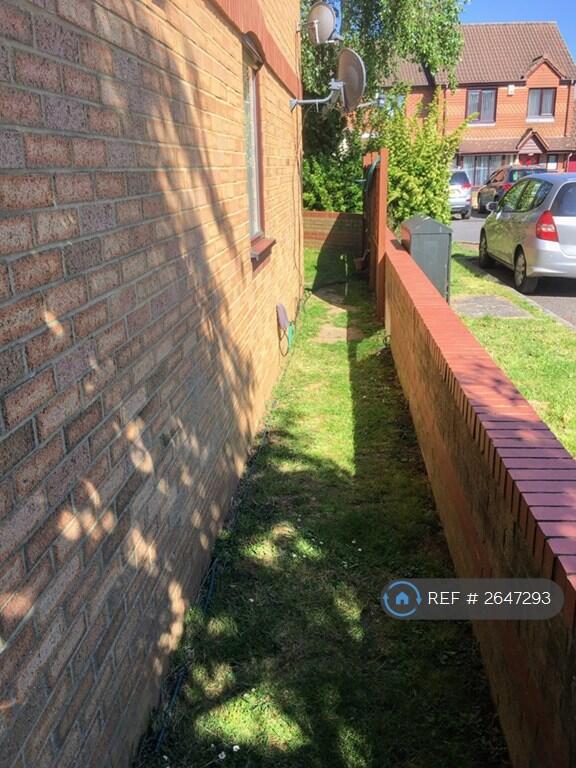 Side Entrance To Back Garden.