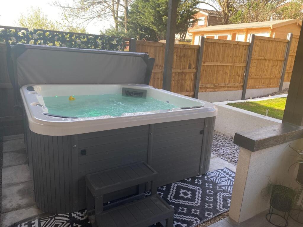 Hottub